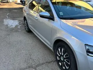 Vând Skoda Octavia 2,00 D,110 kw