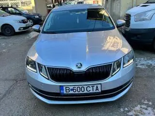 Vând Skoda Octavia 2,00 D,110 kw - 9