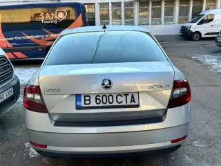Vând Skoda Octavia 2,00 D,110 kw - 10
