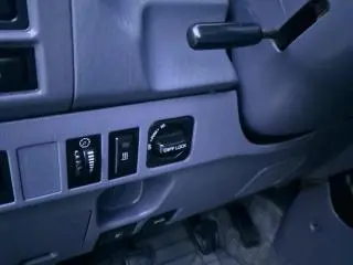 Toyota Land Cruiser - 6