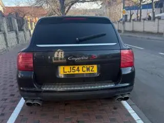 Porsche Cayenne 2004