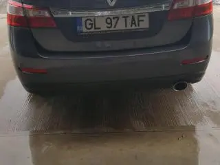 Renault Latitude - 6