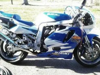 PIESE suzuki gsxr 750 / ulei / lichid