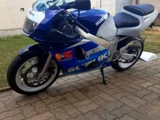 PIESE suzuki gsxr 600 / 750 SRAD