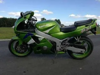 PIESE kawasaki zx 6 r