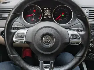 Vând Jetta MK6 1.4 TSI 122cp DSG Highline - 16