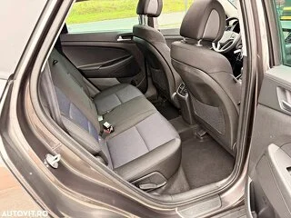 Hyundai Tucson blue 1.7 CRDi 2WD Style - 14