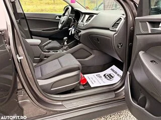 Hyundai Tucson blue 1.7 CRDi 2WD Style - 15