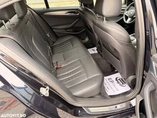 BMW Seria 5 520d Aut. M Sport Edition - 16