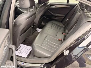 BMW Seria 5 520d Aut. M Sport Edition - 25