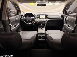 Kia Sportage 1.7 CRDI 2WD ISG Spirit - 6