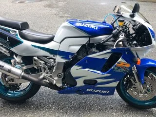 PIESE suzuki gsxr 750 / ulei / lichid