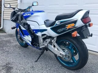 PIESE suzuki gsxr 750 / ulei / lichid