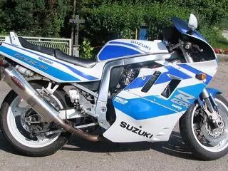 PIESE suzuki gsxr 750 / ulei / lichid