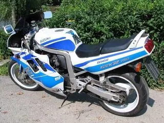 PIESE suzuki gsxr 750 / ulei / lichid - 6
