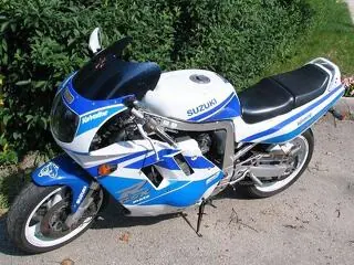 PIESE suzuki gsxr 750 / ulei / lichid - 8