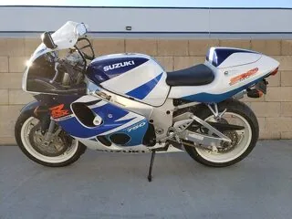 PIESE suzuki gsxr 600 / 750 SRAD - 8