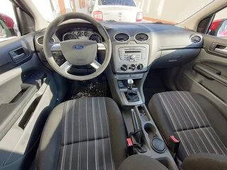 Ford focus 2 facelift 1,4