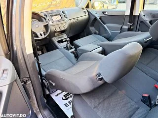 Volkswagen Tiguan 2.0 TDI SCR BlueMotion Technology Sport & Style - 8