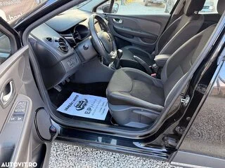 Renault Clio Energy dCi 90 Start & Stop LIMITED 2018 - 17