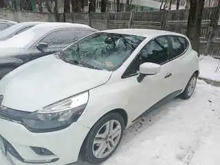 Vanzare Renault Clio 4