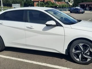 Vand Hyundai Elantra, varianta Exclusiv, 51000 km, unic proprietar - 6