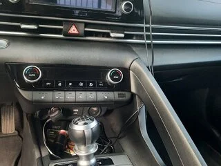 Vand Hyundai Elantra, varianta Exclusiv, 51000 km, unic proprietar - 7