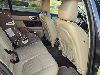 Vând Jaguar 2,2 diesel - 9