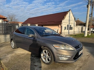 Ford Mondeo 2.2TDCi - 2012, cutie Automata, 200CP, echipare Titanium.