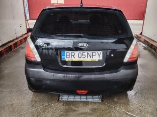 KIA Rio 2005 1.4 16v - 15