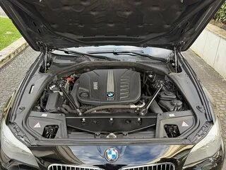 Vând BMW 530 xDrive F10, 2012, Motor 3.0 Diesel, 258CP - 12
