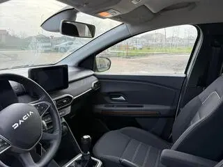 Dacia Sandero Stepway - 11