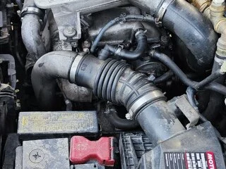 Nissan x-trail  T30 motor de 2,2 diesel 114 cp, an de fabricație 2003.