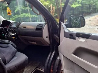 VW Transporter 2.0 TDI Automat 140 CP Euro 5, Cârlig 2.5 t