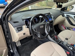 Hyundai Elantra 1.6 automat + GPL - 8