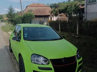 Vând Golf 5