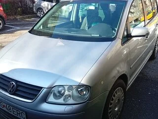 Vând vw touran