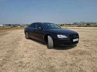 Audi A8 - 8