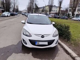 Vând Mazda 2 an fabricatie 2013, 1349 benzina manuală,85820 km
