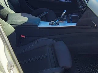 Vând BMW 318D , 150CP , 2018 , AUTOMAT 8+1 - 13