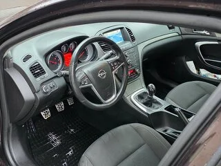 Opel insignia limusine NB - 6