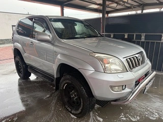 Vând Toyota Land Cruiser J120