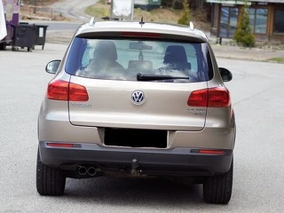 Volkswagen Tiguan - 8