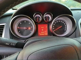 Opel Astra J Sports Tourer