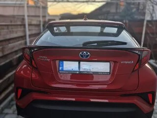 Toyota C-HR 1.8 HSD 122 CP 4x2 CVT C-enter