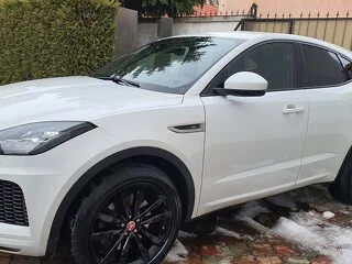 Vând Jaguar E-Pace R-Dinamic 250Cp benzina automat - 11