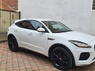 Vând Jaguar E-Pace R-Dinamic 250Cp benzina automat - 15