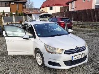 Citroen C4 2012.  1.6 HDI     3000 euro negociabil
