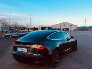 Tesla Model 3 Standard Range Plus 2019