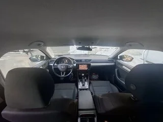 Skoda Superb  2019  Euro 6  245000 km - 6